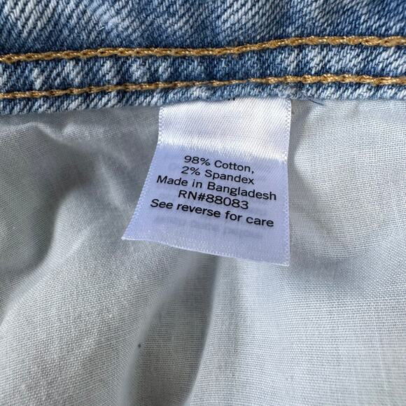 SO acid wash high rise mom Jeans size 13/31W - Picture 6 of 8